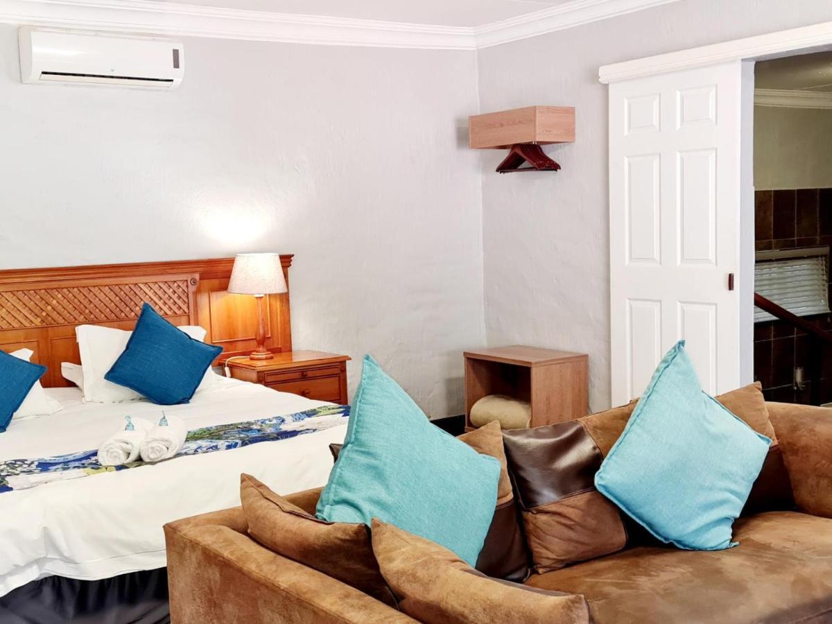 Magalies Mountain Lodge And Spa ฮาร์ทบีสบูร์ท ภายนอก รูปภาพ